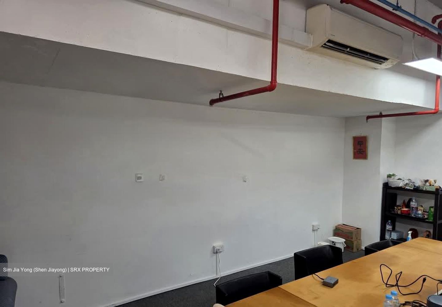 Tuas Avenue 12 (D22), Warehouse #608697971